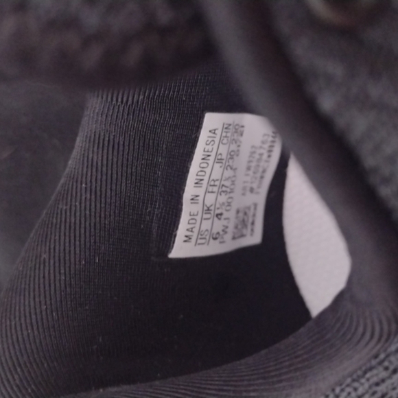 ADIDAS edge luxe 4 black white shoes size 6 - Picture 6 of 6